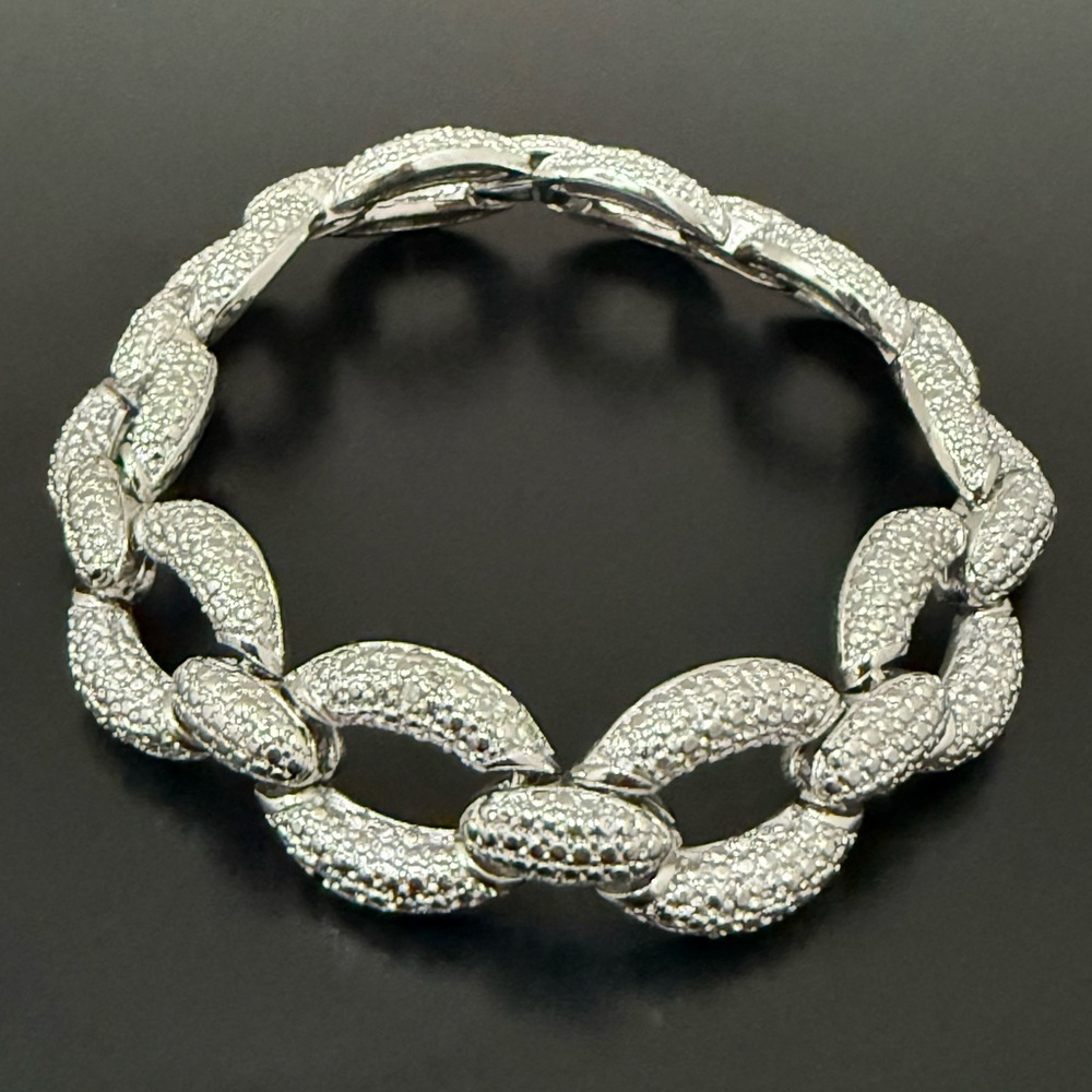 NADRI Silvertone Chunky Link Bracelet 31g.